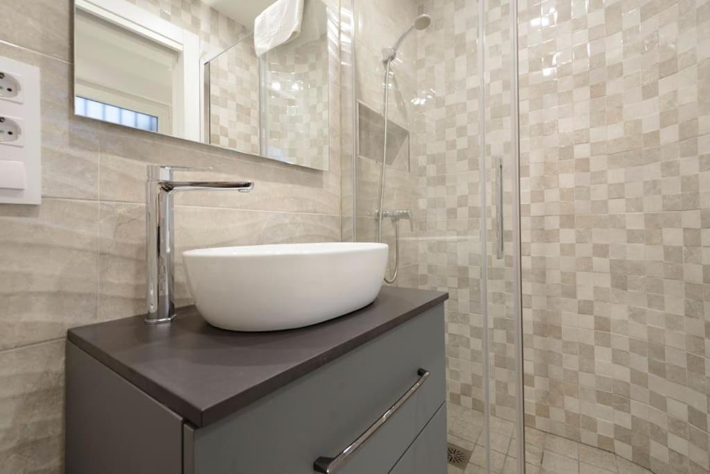 Apartamento Ayres Granada Exteriör bild